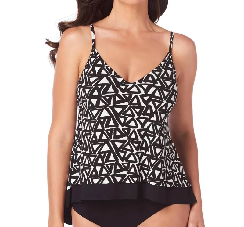 Women's Occasion Wear Clothing Bermuda Triangle Underwire Jolene Layered Tankini Top In Black White