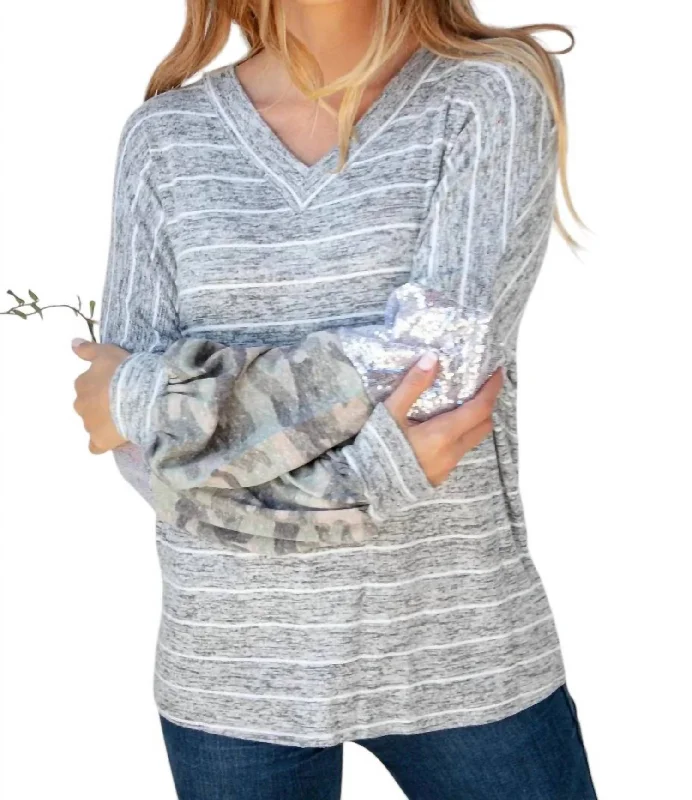 Women's High-Fashion Attire Silver Sequin Camo Sleeve Sweater In Grey