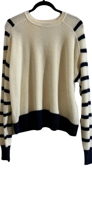 Fashionable Casual Tops Shaker Crew With Striped Sleeves Sweater In White/navy