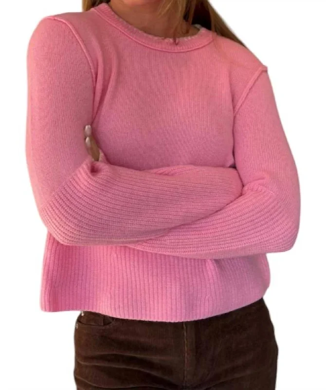 Comfortable Women's Apparel Cashmere Contrast Stitching Sweater In Strawberry Ice Combo