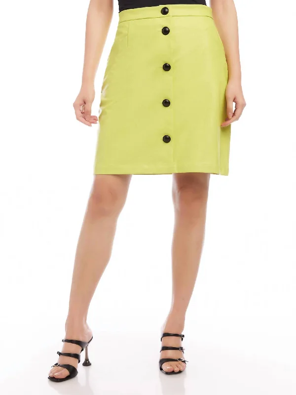 Women's Athletic Outfit Vegan Leather A-Line Skirt In Lime