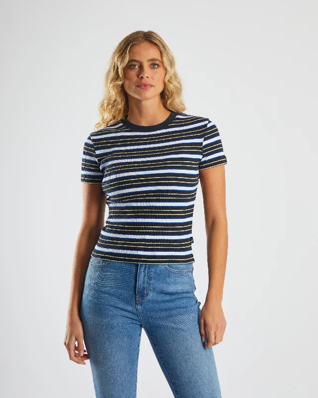 Classic Clothes For Women Yolanda Tee Marine Navy