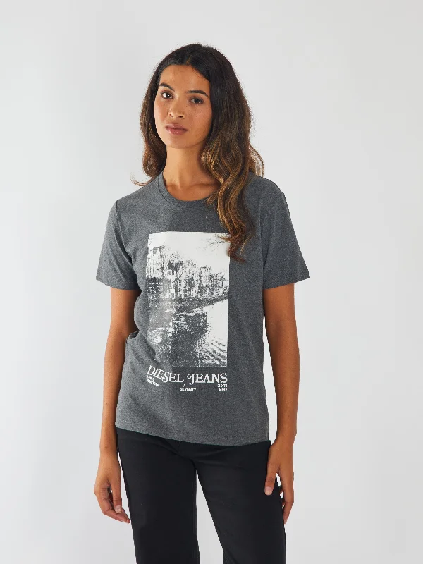 Women's Comfy Attire For Lounging Monsoon Tee Grey Pebble