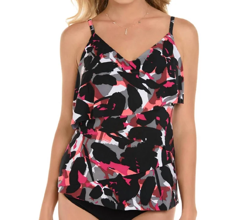 Casual Chic Clothing For Women Chloe Layered Tankini Top In Black White