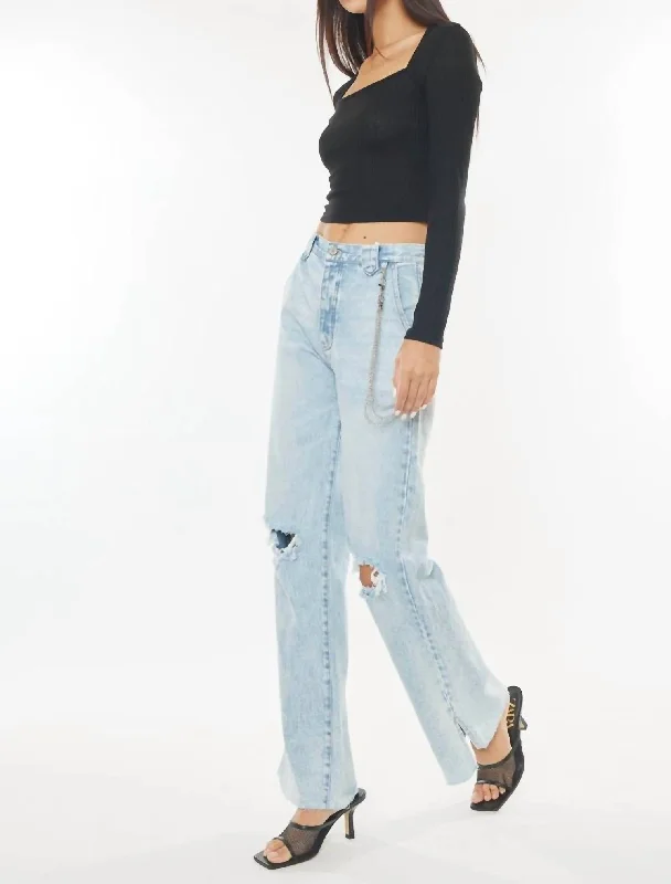 Women's Clothes And Garments 90S Flare Jean In Light Wash