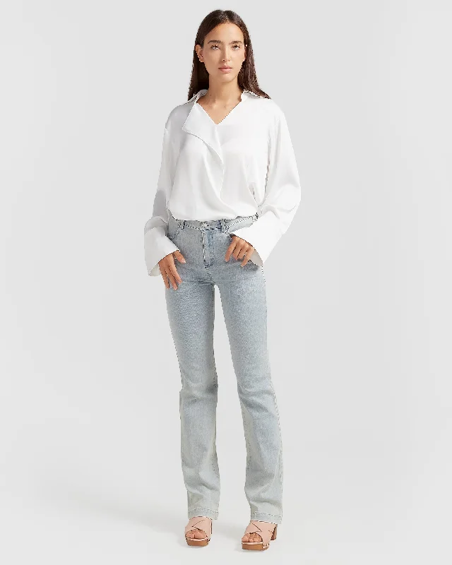 Women's Office Outfit Impossible Highs Bootleg Jeans