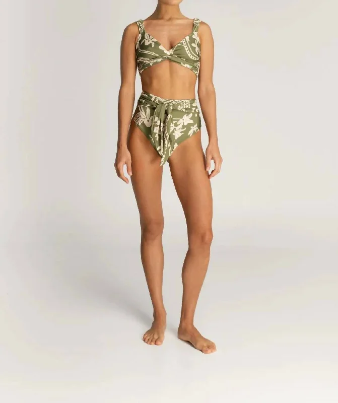 Fashionable Dresses for Women Magnolia Bikini Bottom In Emerald